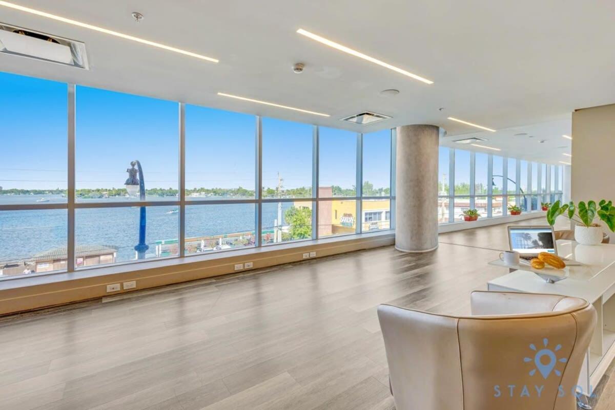 Apartment With Bay View Balcony - Pool - Up To 6 - Gym Холивуд Екстериор снимка