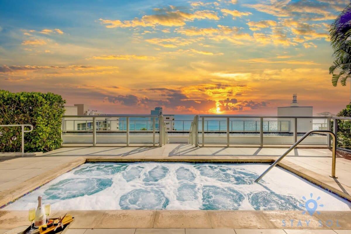 Apartment With Bay View Balcony - Pool - Up To 6 - Gym Холивуд Екстериор снимка