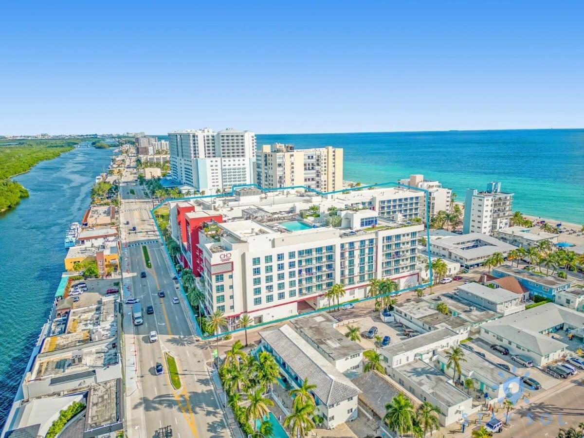 Apartment With Bay View Balcony - Pool - Up To 6 - Gym Холивуд Екстериор снимка