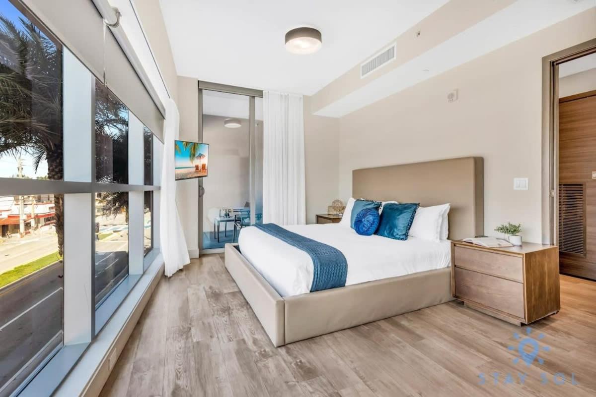 Apartment With Bay View Balcony - Pool - Up To 6 - Gym Холивуд Екстериор снимка