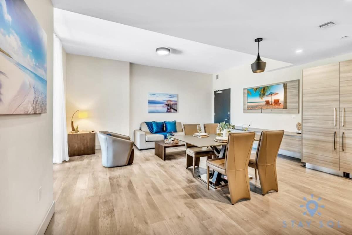 Apartment With Bay View Balcony - Pool - Up To 6 - Gym Холивуд Екстериор снимка